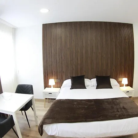 Tierra De Lemos- Turisticos Apartament *