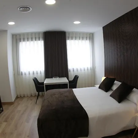 Apartament Tierra De Lemos- Turisticos Monforte De Lemos